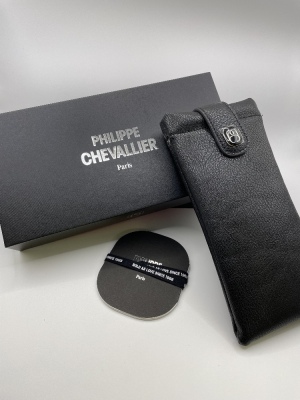 circa 420x PC0001 Philippe Chevallier glasses cases, consisting of 14x 30 case boxes