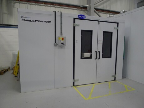 Haltec Stabilisation booth 400cm x 300cm x 260cm (A Method Statement and Risk Assessment must be provided, reviewed and approved by the Auctioneer prior to any removal work commencing on this lot)