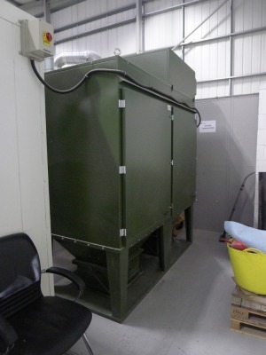 Hodge Clemco Enviroclean twin walk in shotblaster with mobile turntables and extraction system Serial number: 52676 (A Method Statement and Risk Assessment must be provided, reviewed and approved by the Auctioneer prior to any removal work commencing on t - 6