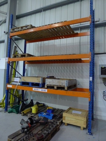 1 bay of PSS heavy duty boltless steelpallet racking 350cm x 600cm (contents not included)