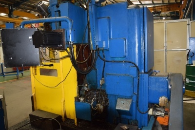 Webster & Bennet 48" CNC borer (2010 retrofit) with Fagor controls, workbench and a quantity of tooling S/N 5925-2 (A Method Statement and Risk Assessment must be provided, reviewed and approved by the Auctioneer prior to any removal work commencing on th - 5