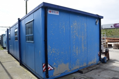 Britcab 40ft Jack-leg site cabin with services and contents (Yard) - 2