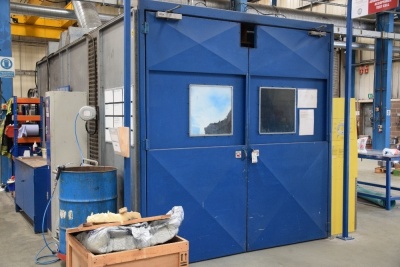 RDM dry back dry filter spraybooth 250cm x 620cm x 260cm (A Method Statement and Risk Assessment must be provided, reviewed and approved by the Auctioneer prior to any removal work commencing on this lot) (Bay 2)