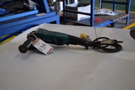 Makita GA5021C, 110 volt angle grinder (Quality clinic)