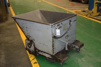 Tipping skip (capacity unknown) (Bay 2)