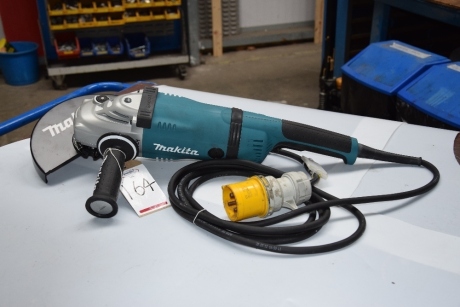 Makita GA9040S 110 volt angle grinder (unused) (Quality clinic)