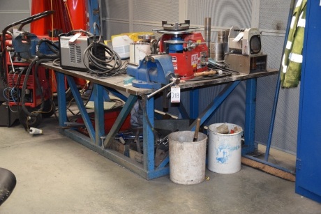 Steel welding bench with 2 Assorted vices 200cm x 140cm (Bay 2)