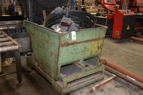 Tipping skip (capacity unknown) (Bay 3)