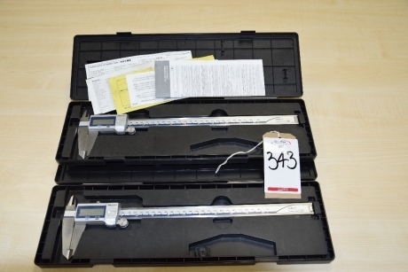 2 Mitutoyo 30 cm digital calipers (Quality clinic)