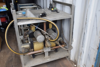 Unbranded Pneumatic/ hydraulic pump unit (Containers) - 3