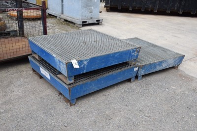 3 Steel drum spill pallets (Yard)