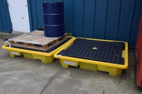 2 Plastic 250 Litre capacity drum spill pallets (Yard)