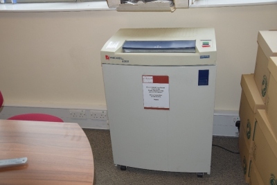 Rexel 4000 heavy duty paper shRedder (Offices first floor meetings room)