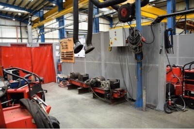 Kemper Acoustic Partition Welding Wall System, 9.6m x 7.9m approx With a 4.20m approx Wall Divider Making Two Separate Welding Booths With Red PVC Curtains - 5