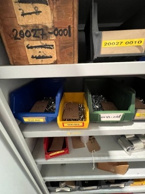 Locker and cotents including various A4 316 & A2 304 fastenings - 2