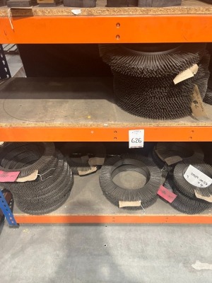 2 tiers of steel brushes