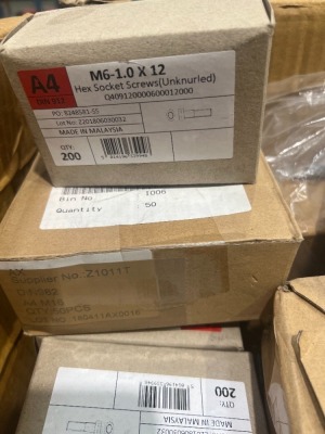 Quantity of various A4 316 fastenings including:- capheads, nuts & bolts - 5