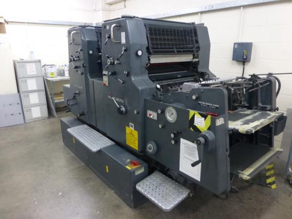 Heidleberg MOZ-E Type 53 48cm x 65cm two-colour sheet-fed offset printing press s/n 609703 Impression Count 28,611,119 (A Method Statement and Risk Assessment must be reviewed and approved by the Auctioneer prior to any removal work commencing on this lo
