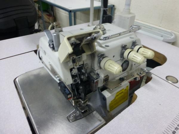 Siruba 514M2-24 overlocker with Elka variostop motor and Elka V722 control unit