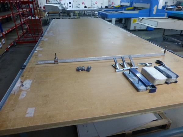 5130 mm x 1880 mm x 840 mm steel framed layup table