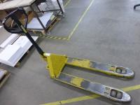 Crown 2300 Kg hand pallet truck s/n PTH50-20-45