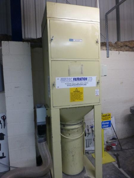 DCE Unimaster single chamber dust collection unit with flexible piping. Overall dimensions 1100 mm x 850 mm x 2600 mm