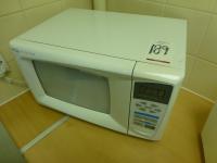 2x Tefal Avanti Deluxe 4 slice toasters and a Proline Micro Chef ST23W microwave oven - 2