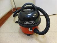 Numatic Henry tub vacuum cleaner