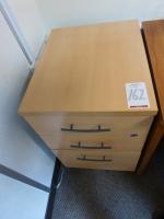 1600 mm x 1200 mm beech effect workstation with 2x 3 draw pedestals and matching 1.7 m high double door cupboard - 2
