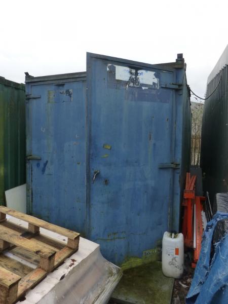 20' steel shipping container (blue) (A Method Statement and Risk Assessment must be reviewed and approved by the Auctioneer prior to any removal work commencing on this lot.)
