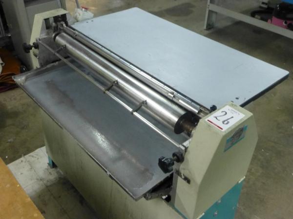 CMC 1750 mm cold roller glue machine