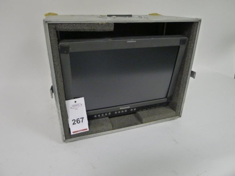 Panasonic BT-LH1700W 17inch Professional Video Monitor with Flight Case