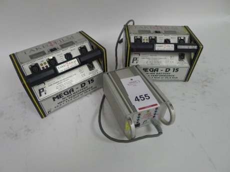 2 Cine Power Mega D 15 NIMH Batteries with Charger